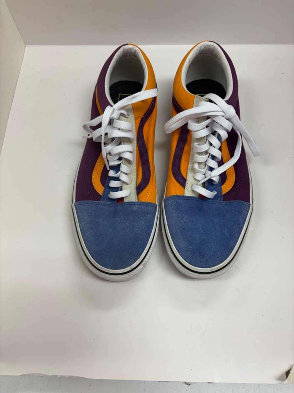 VANS “ OFF THE WALL SNEAKER SKATER ATHLETIC SHOE UNISEX M 9.5  W 11 BLUE ORANGE